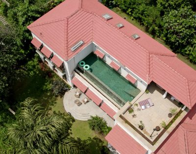 Villa Blue Moon