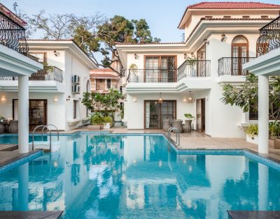 Villa Sunburn